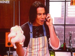 icarly.chicken.cell.hands