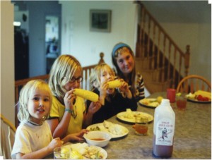 powell_kids_ge_sweet_corn_cider_00