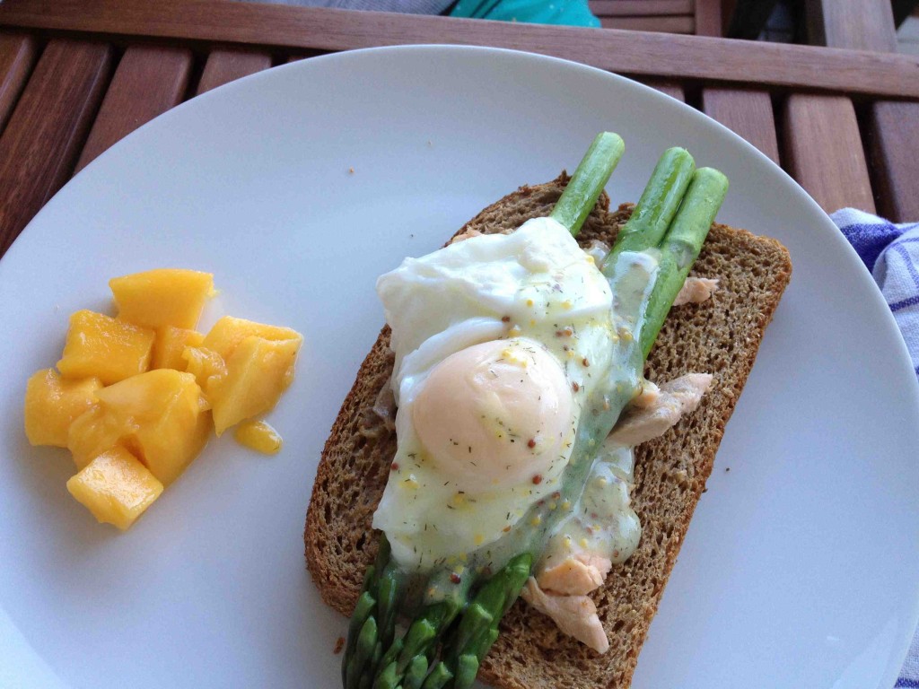 asparagus.poached.egg.nov.12