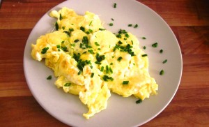 chive.scrambled eggs
